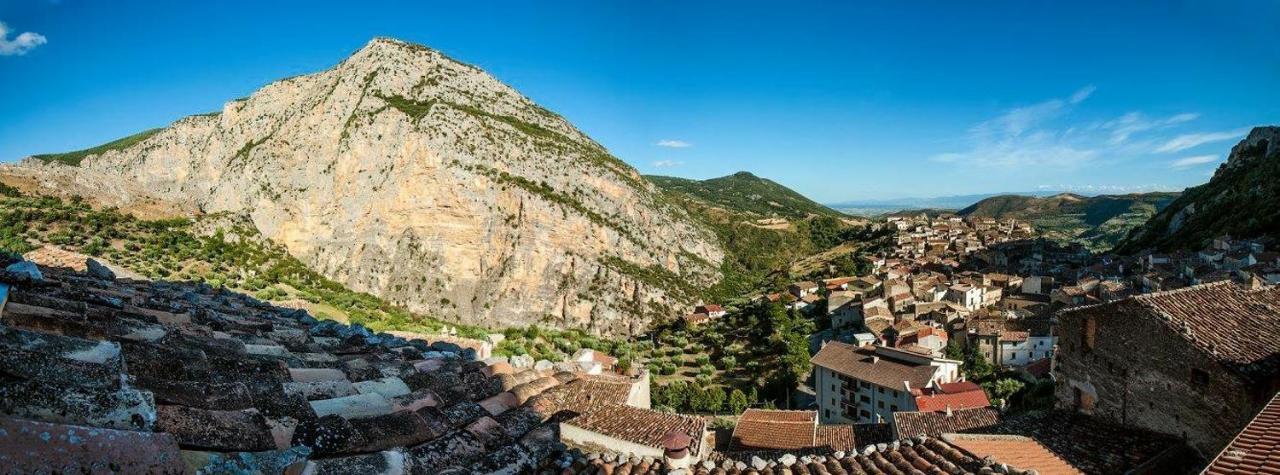 Bed and Breakfast La Magara Civita Exterior foto
