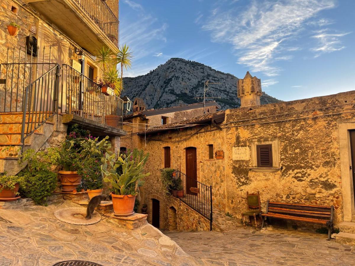 Bed and Breakfast La Magara Civita Exterior foto